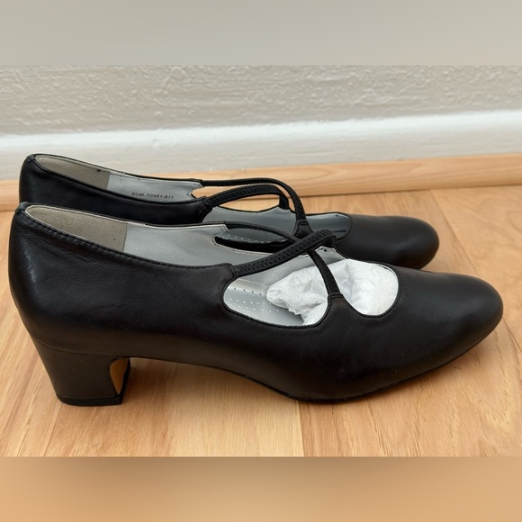 Trotters Women's Jamie Dress Pump  size 8.5 M - Picture 8 of 14